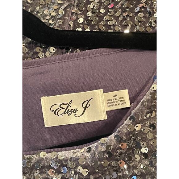 Eliza J Mirror Sequin Velvet Sheath Dress Size 4 Petite - Picture 16 of 16